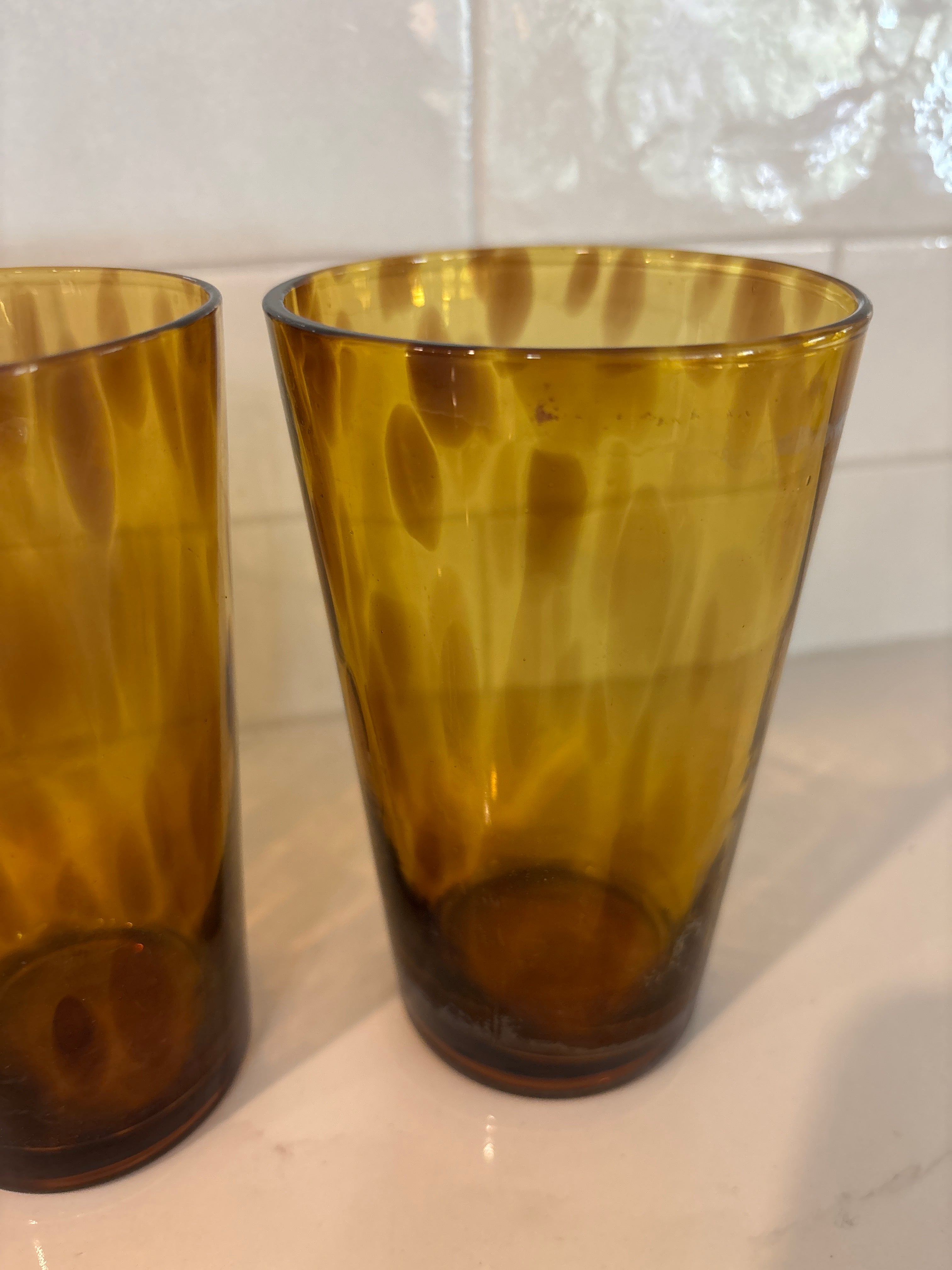 Set of three mid-century amber tortoiseshell pattern glass tumblers -High Ball