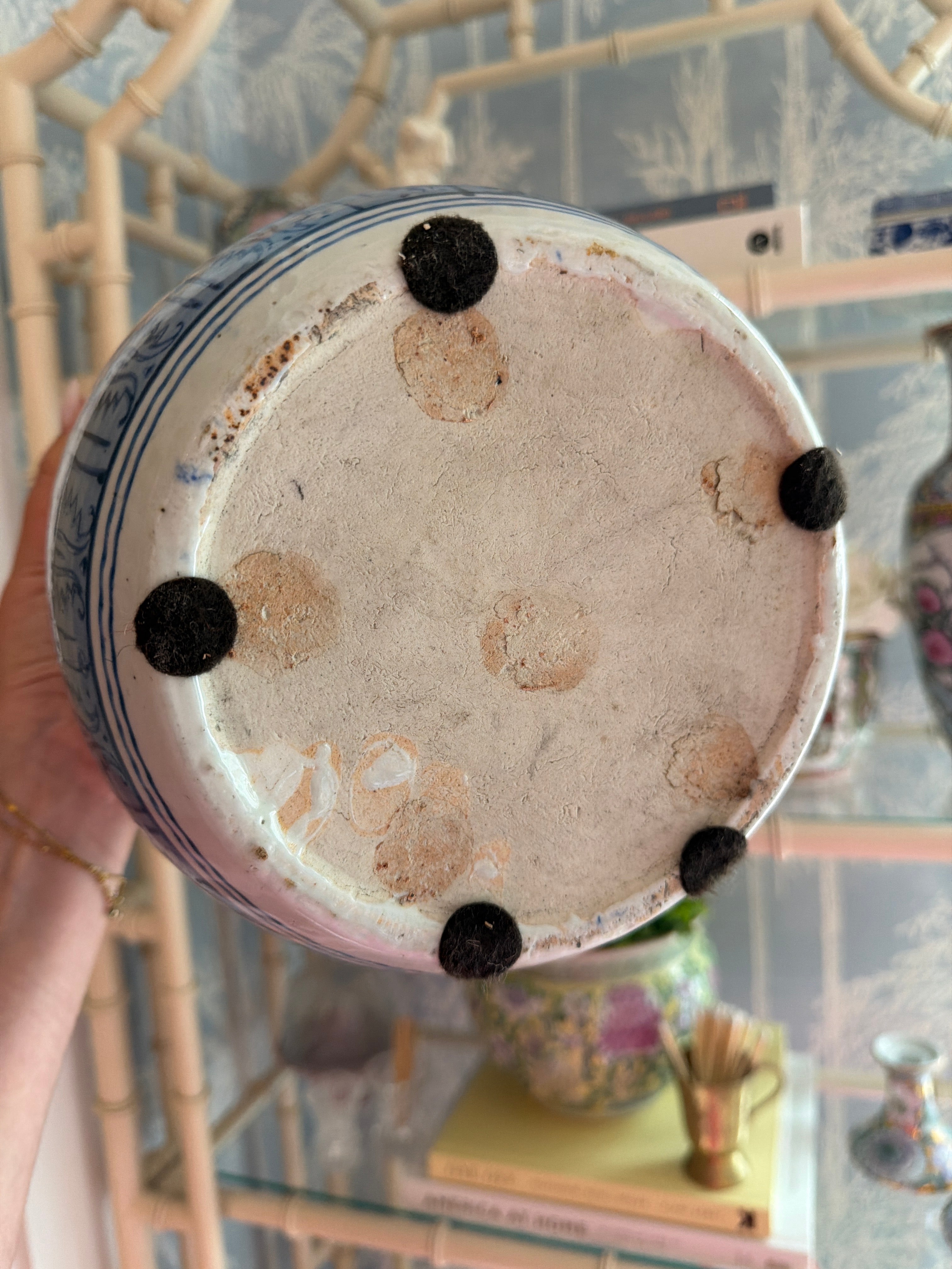 Vintage Chinese blue and white porcelain planter with peony motifs