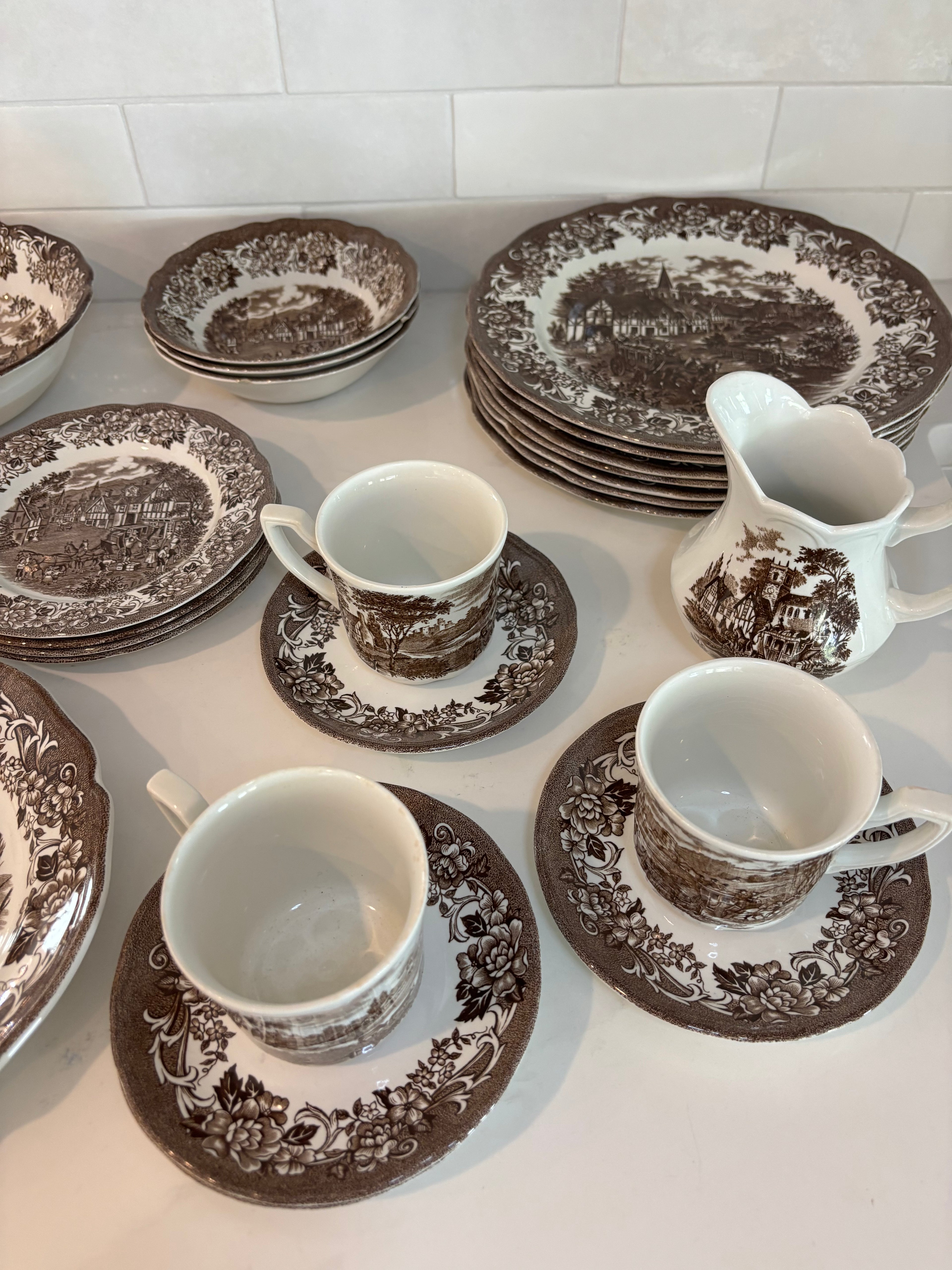 J & G Meakin "Stratford Stage" transferware ceramic dinnerware set