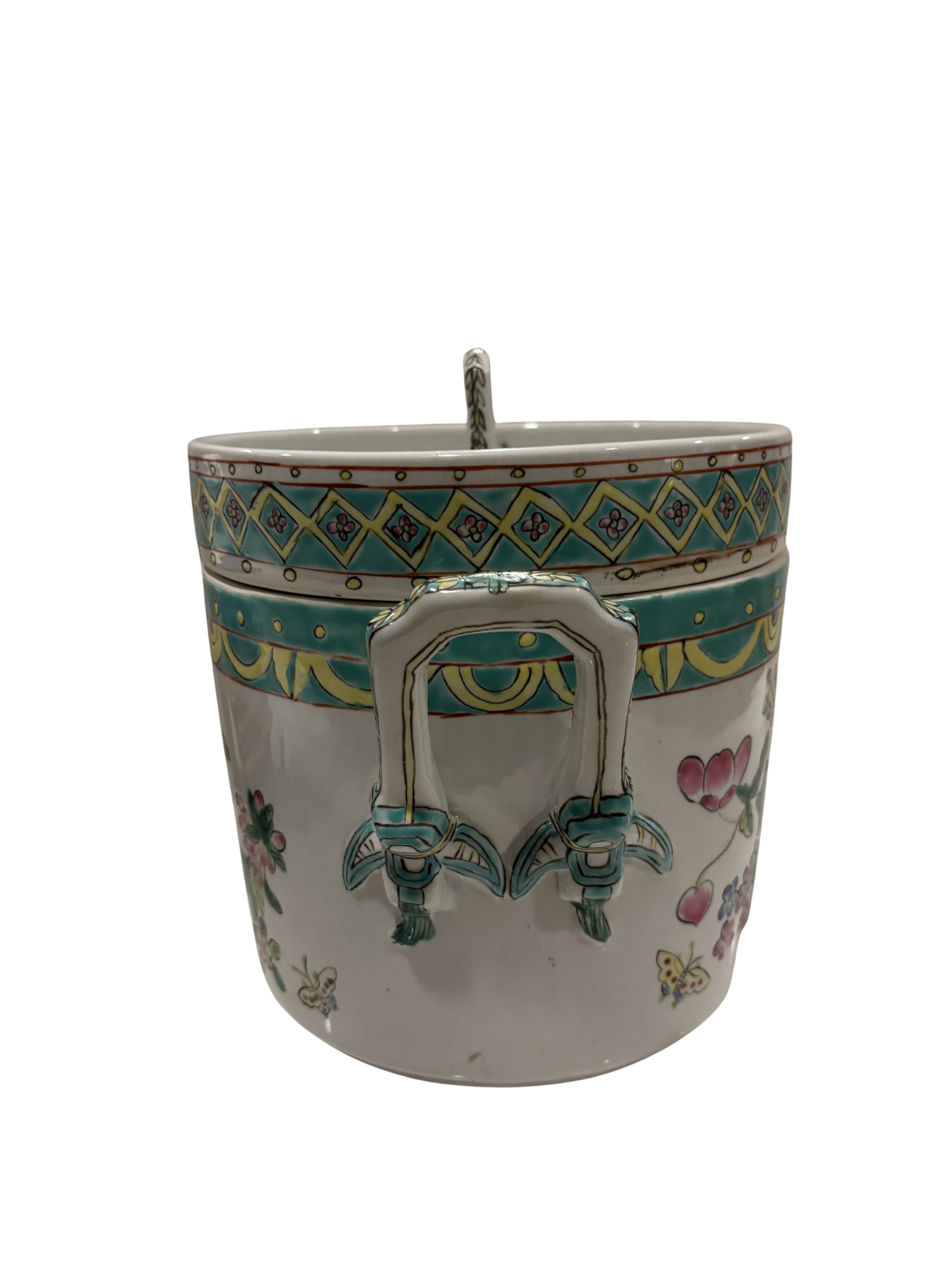 Antique Chinese Famille Rose porcelain ice bucket with lid and handles